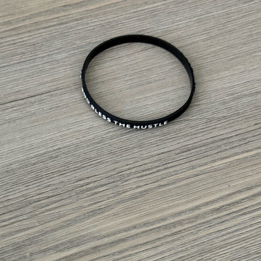 Braclets - Picture 4 of 4